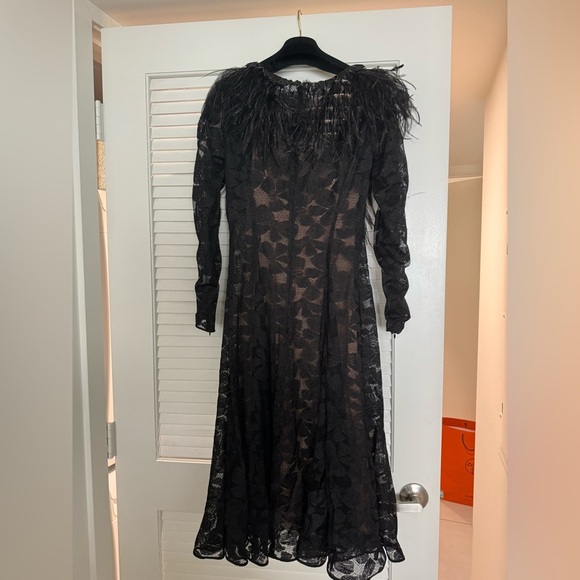 2022 Chanel Ready to wear ostrich trim dress - Picture 10 of 16